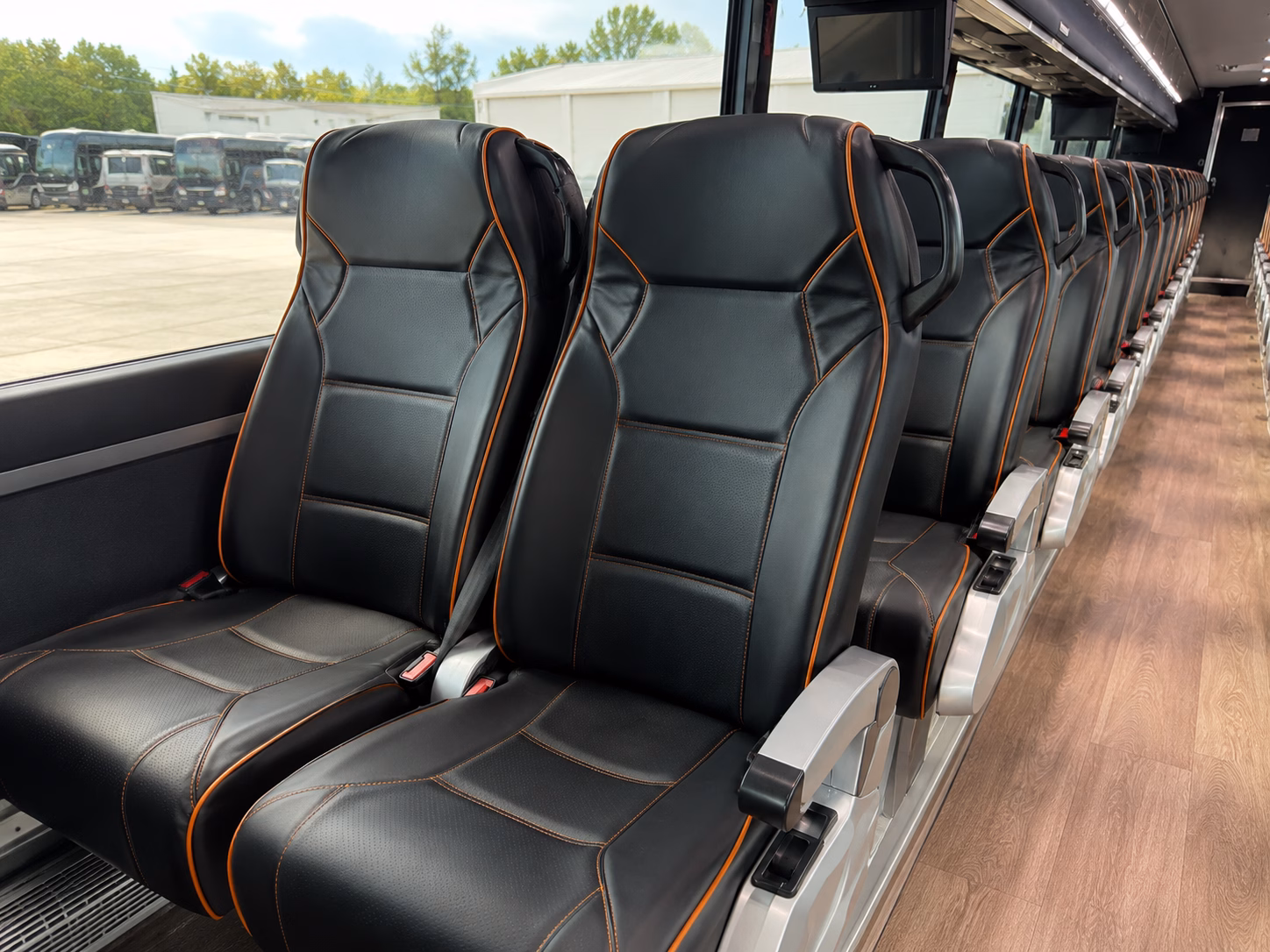let manchestercoachbuscompany com make your flag hill winery day trip easy